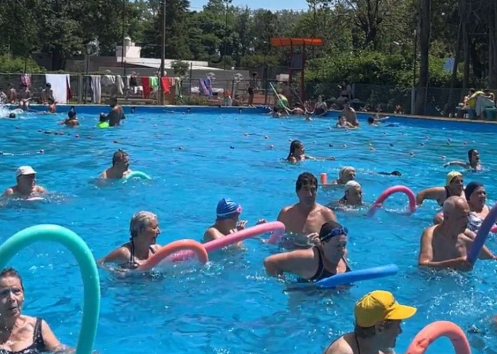 Actitud Verano: Provincia inauguró las colonias de vacaciones para más de 1.400 personas mayores